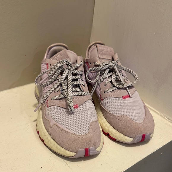 adidas Sneakers in Light Purple and White - Picture 1 of 5